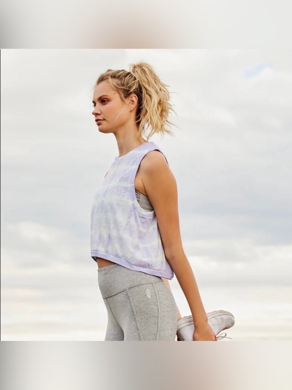 2 FREE PEOPLE Movement Love Tank
Lavender Tie-Dye/ Lime‎ Green